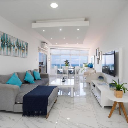 24 Sea Lodge - Sea Viewing Apartment Durban Dış mekan fotoğraf